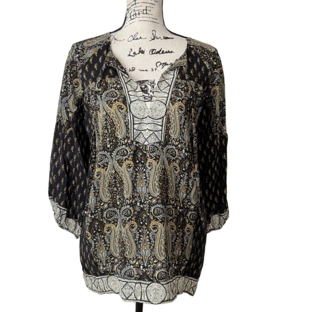 Tolani Women Size XS Silk Top Boho Black Gray Gold Paisley Peansant Tunic V-Neck